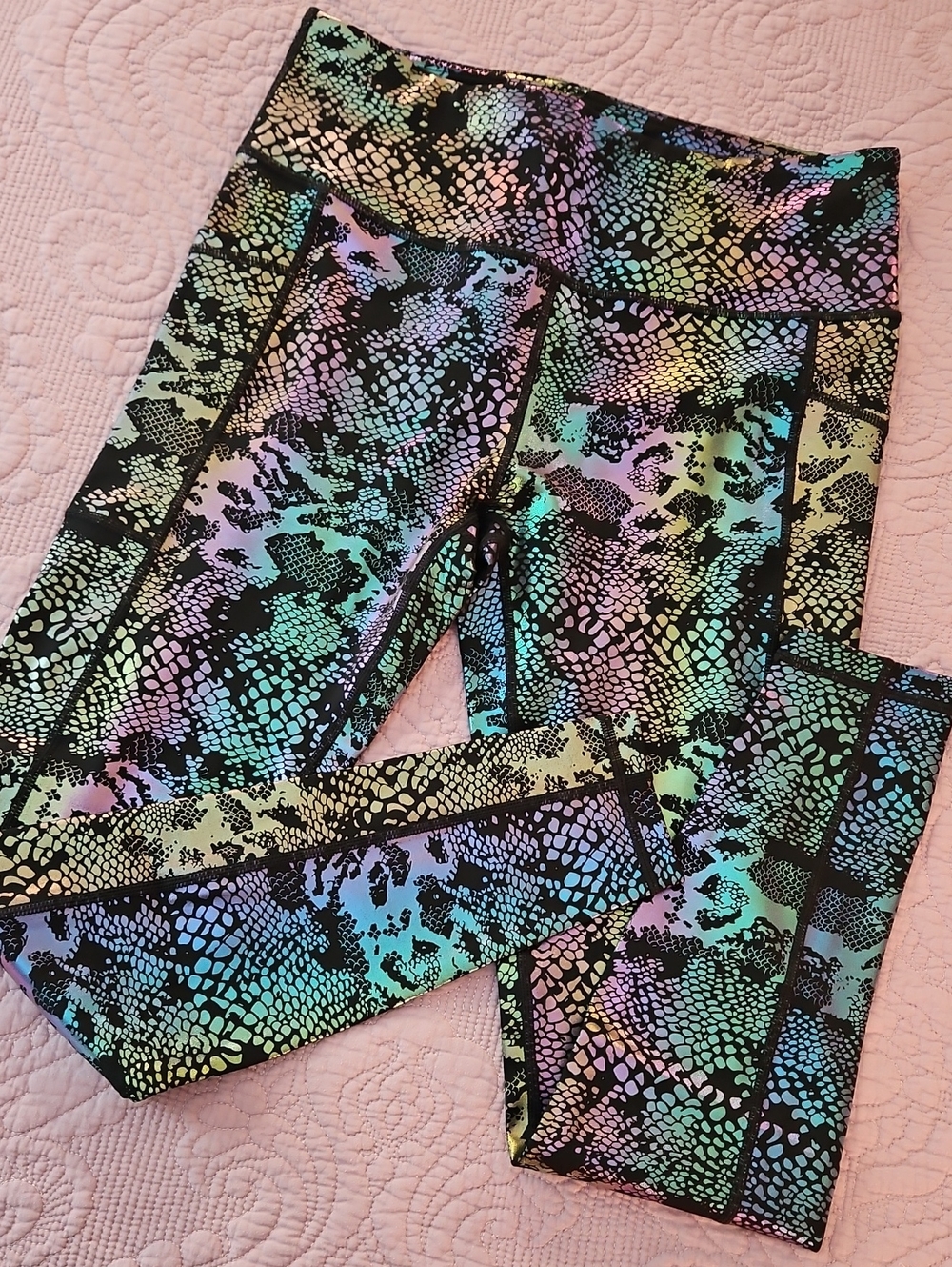 CVG Metallic Multi-Color Snake-Print Leggings NWOT